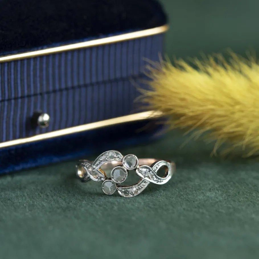 Rose gold ring with diamonds 14 krt>Vintage Jewellery Clearance