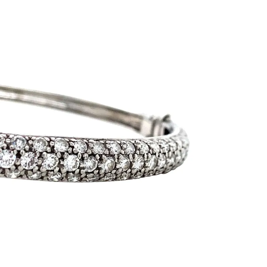 white_gold_bangle_with_di_3.webp White gold bangle with diamonds 18 krt>Vintage Jewellery Best