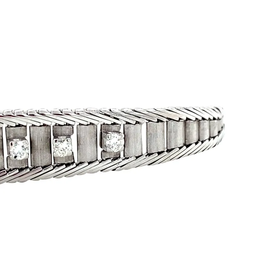 white_gold_bracelet_with__3-5.webp White gold bracelet with diamonds 14 krt>Vintage Jewellery Sale