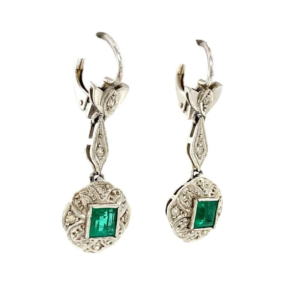 white_gold_earrings_with__2-1.webp White gold earrings with diamond and emerald 14 krt>Vintage Jewellery Fashion