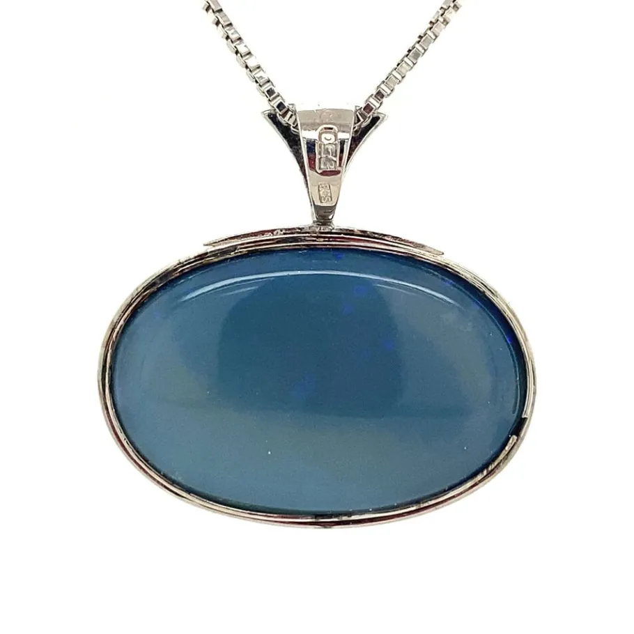 white_gold_pendant_with_o_4.webp White gold pendant with opal doublet and diamond 18 krt>Vintage Jewellery Sale