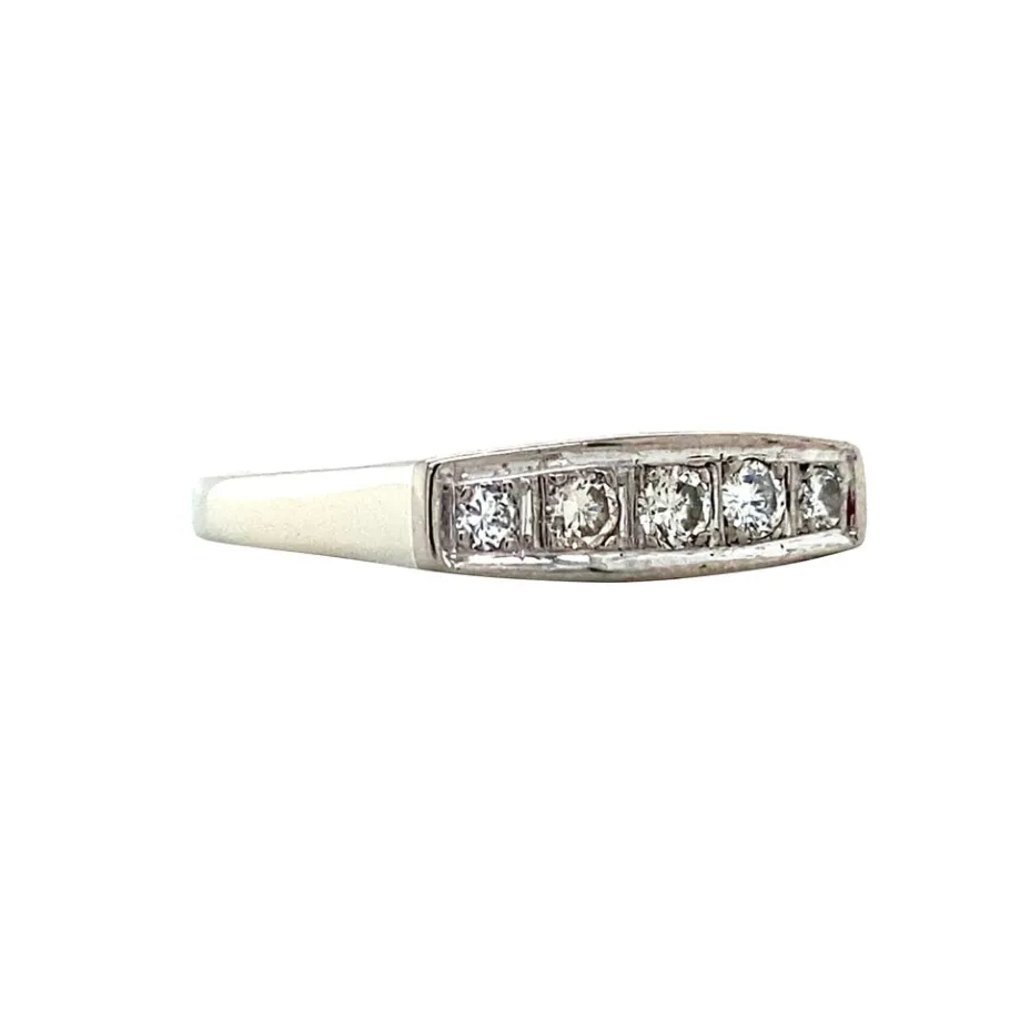 white_gold_ring_with_diam_2-1.webp White gold ring with diamonds 14 krt>Vintage Jewellery Best