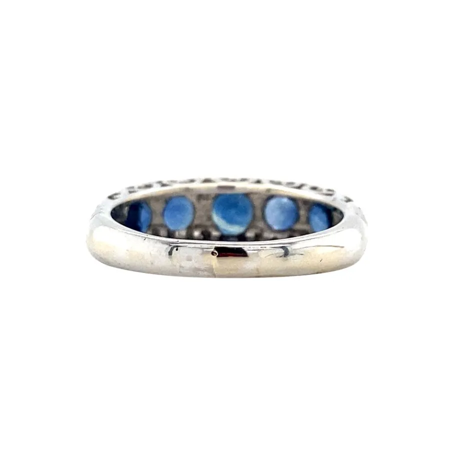 white_gold_ring_with_sapp_4-1.webp White gold ring with sapphire and diamond 14 krt>Vintage Jewellery Outlet